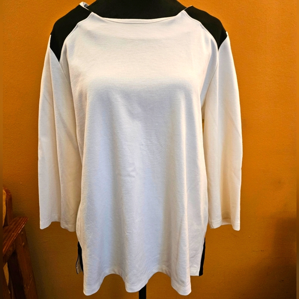 Chico's White and Black Blouse Relaxed Fit